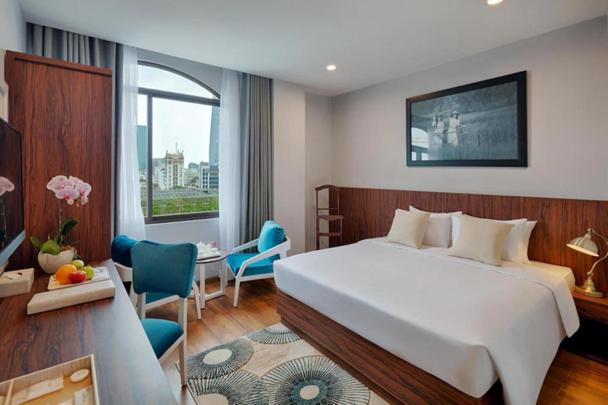 Lotus Central Hotel&SkyBar Ho Chi Minh-stad Buitenkant foto